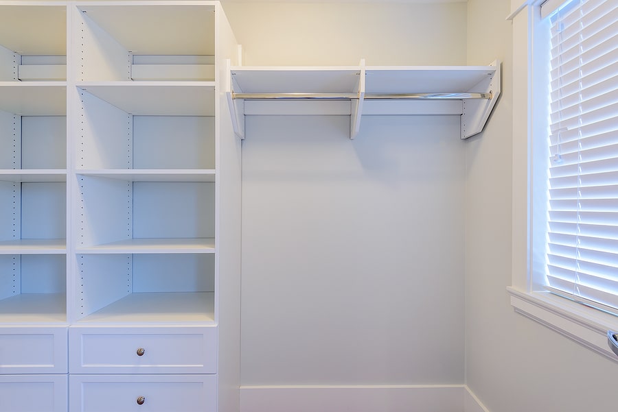 4 Benefits of Building Custom Closets in Your Home